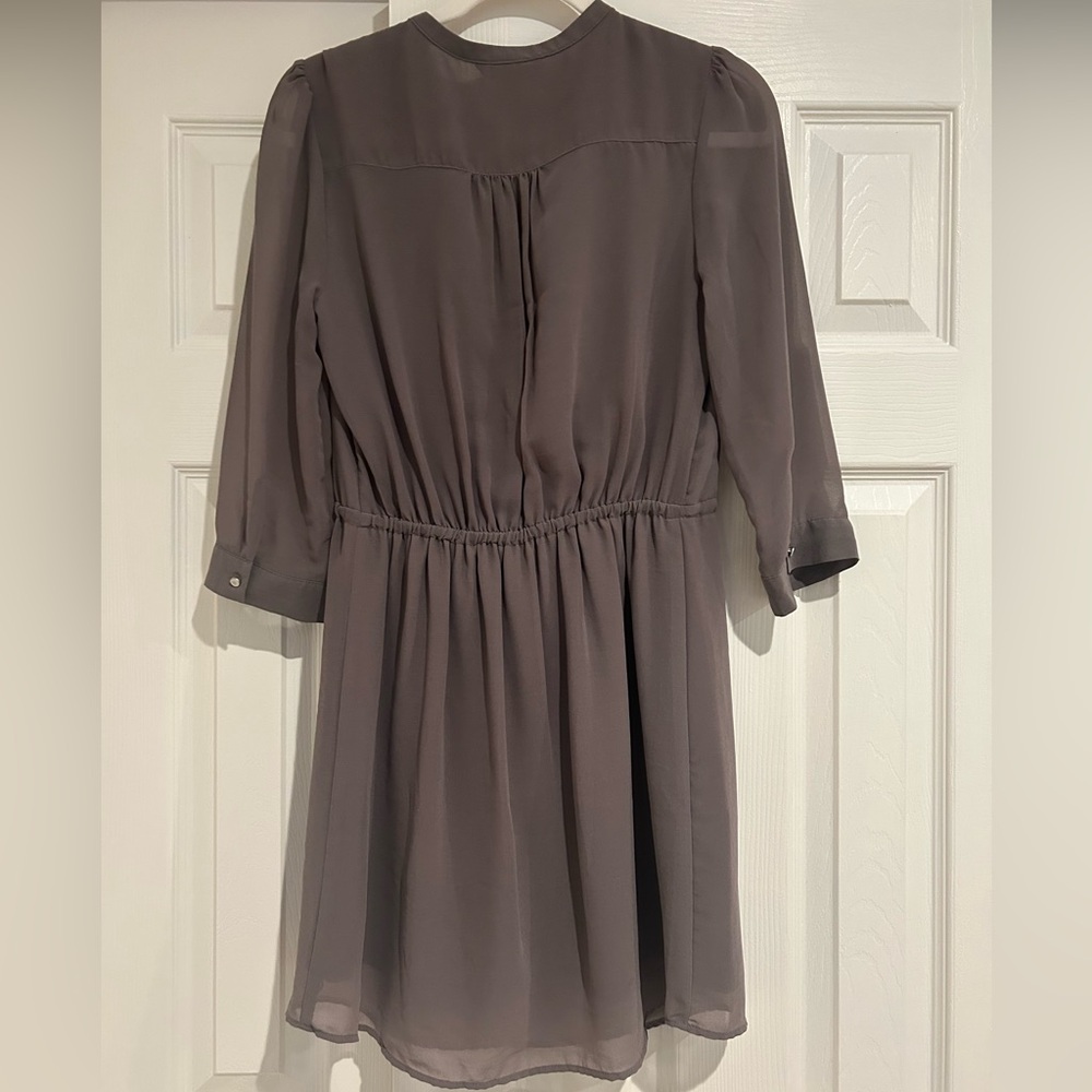 Elegant Gray mauve Ruffle Dress h&m size small - Picture 5 of 5